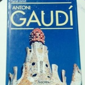 Antoni Gaudi Book